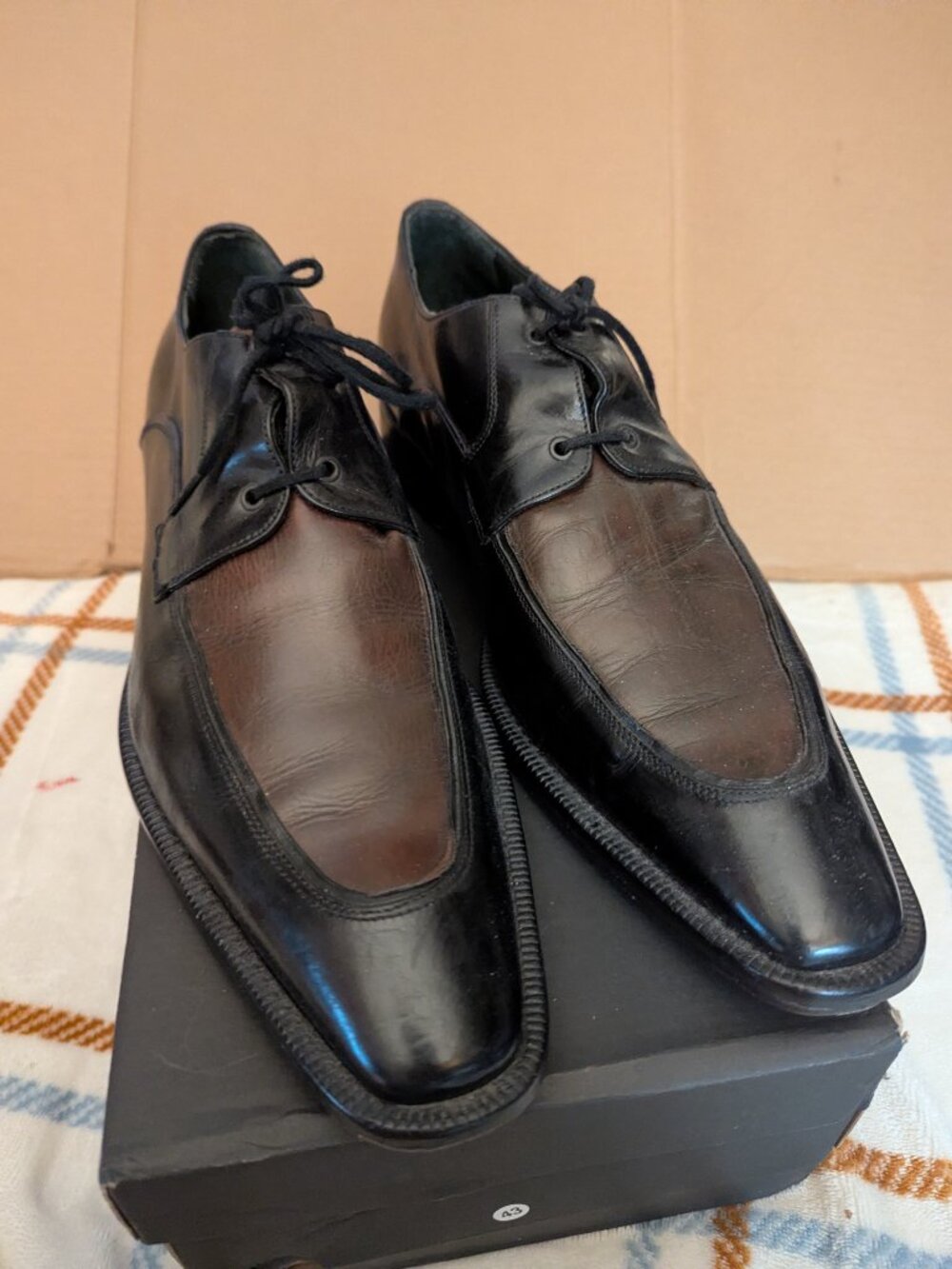 Mens Suede & Leather Derby's ""Black & Brown" Size 9.5 Made in Italy